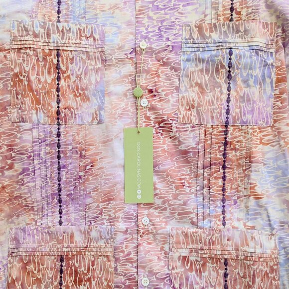 Dos Carolinas Classic Guayabera (Size: L) [Pink & Purple Fish Pattern] - Picture 4 of 7